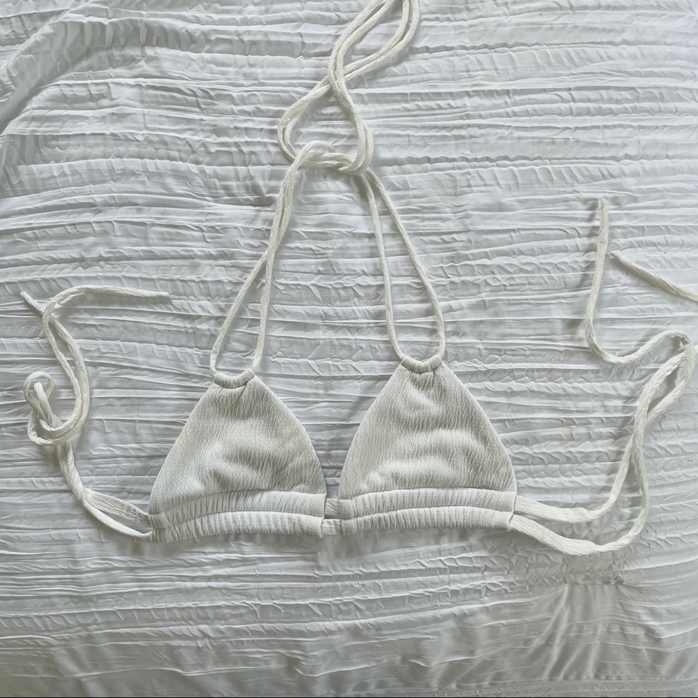 Montce bikini top